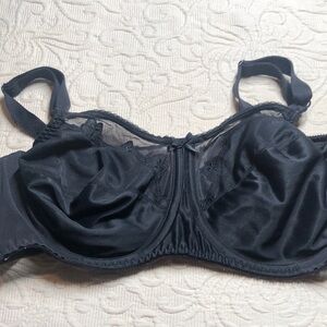 Elegant sexy Black Lace Bali 38 DD underwire Bra